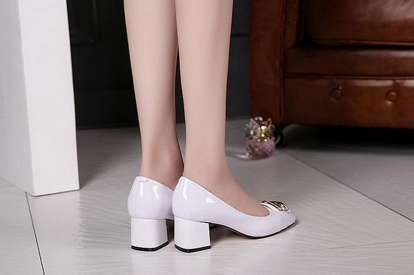 CHANEL Shallow mouth Block heel Shoes Women--011